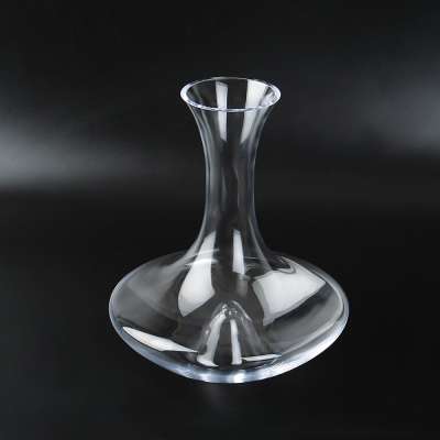 Hand Crafted Slanting Mouth Water Design Wine Crystal Cut Glass Decanter